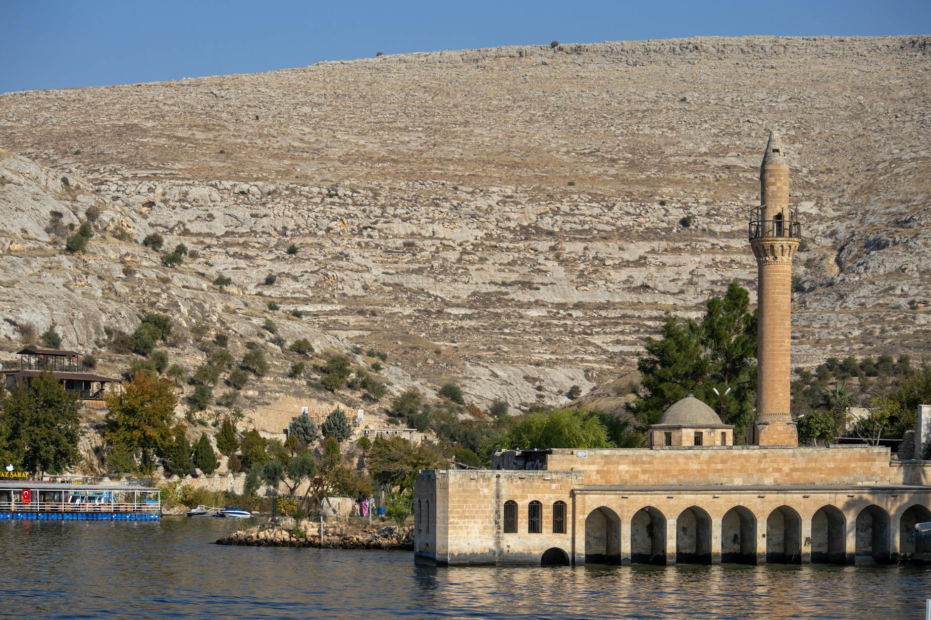 Şanlıurfa Lake